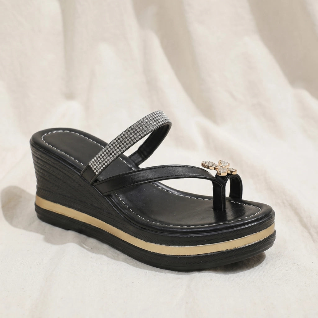 Hooper Toe-Loop Sandals