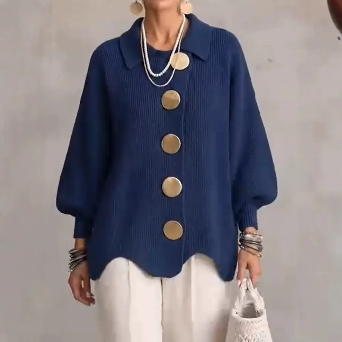 Annalise | Women's Scalloped Hem Chunky Collared Cardigan - Size:XS;Color:Navy