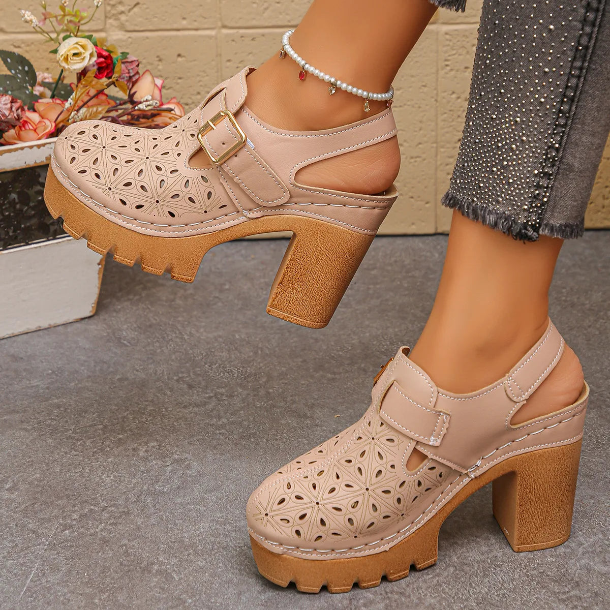 Georgiana | Women's Orthopedic Platform Clogs - Color:Apricot;Size:35
