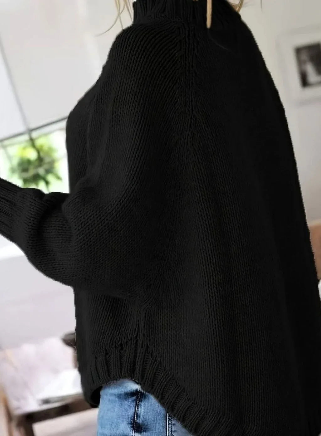 womens sweater black.webp
