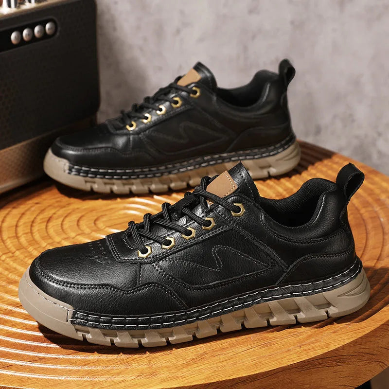 Rayburn | Men's Leather Trainers - Color:Black;Size:38
