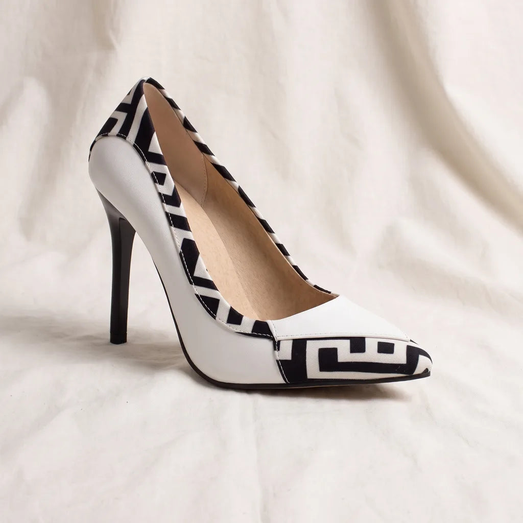 Women's Wolsey Colorblock Pointed Pumps