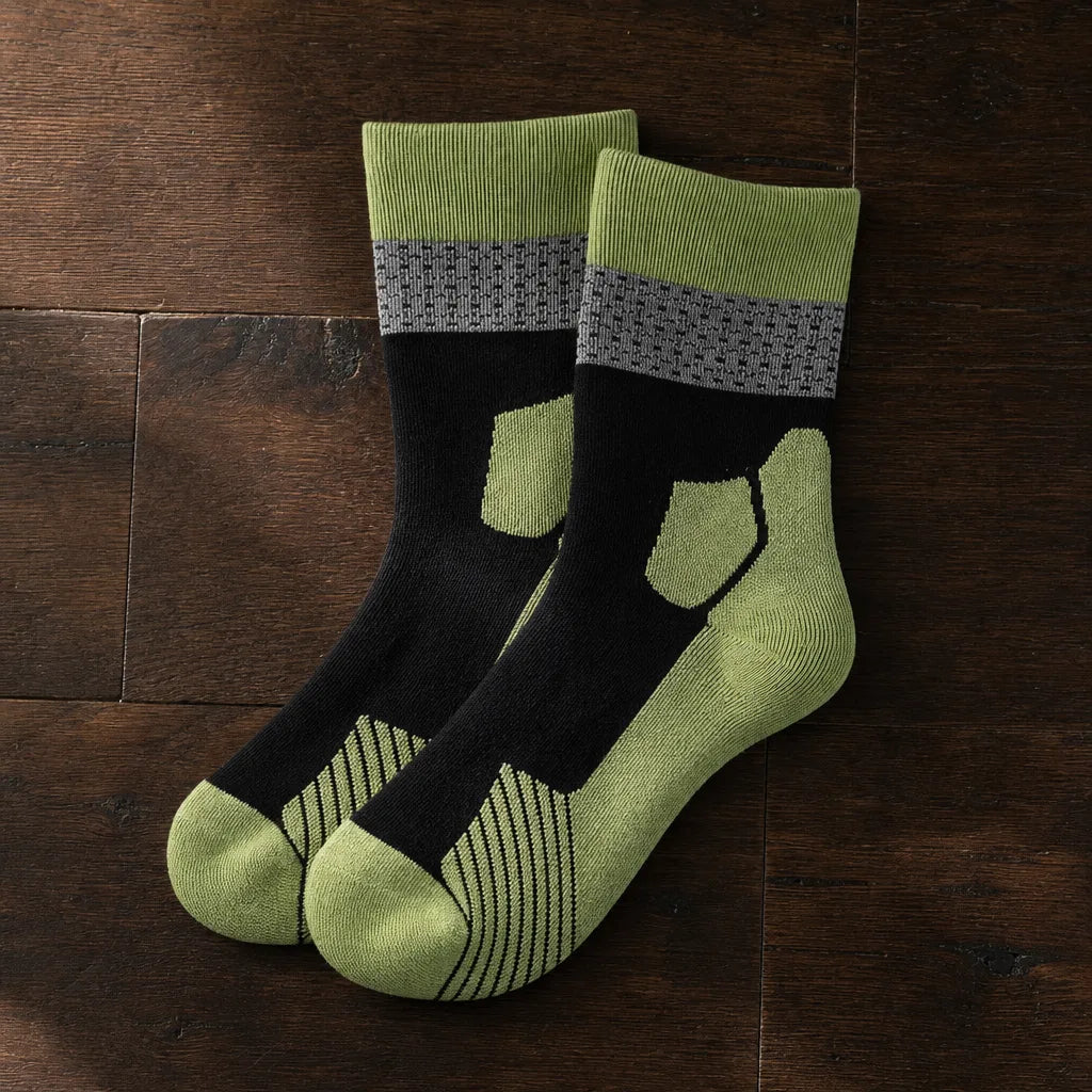 Brackenridge | Merino wool Hiking Socks   - Color:Black/Green;Size:One Size