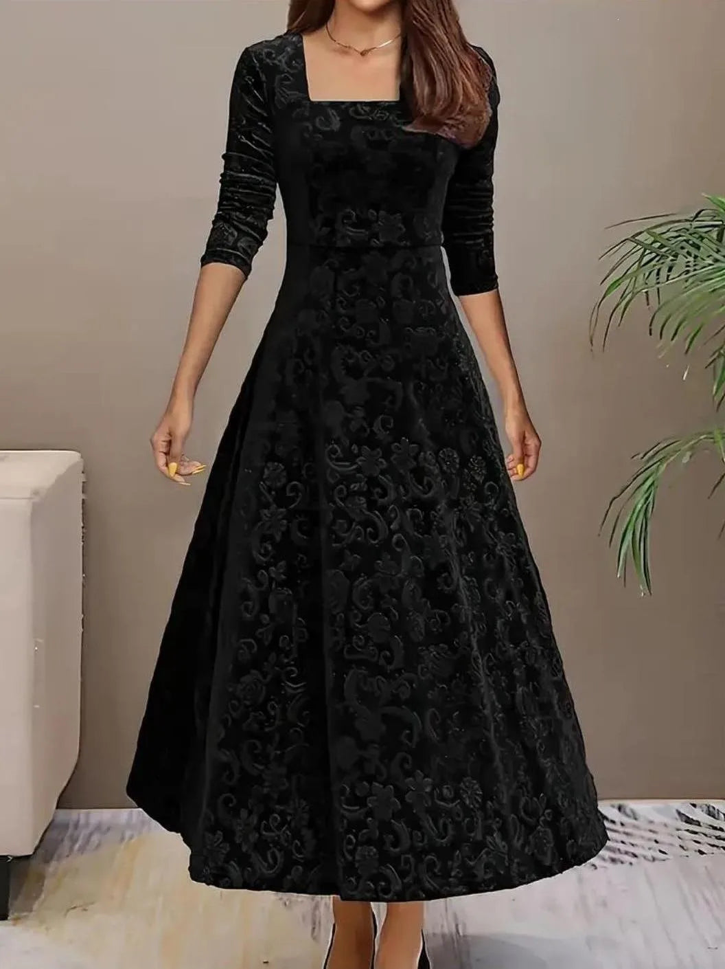 Bryn  | Women's Elegant Christmas Dress - Size:S;Color:Black