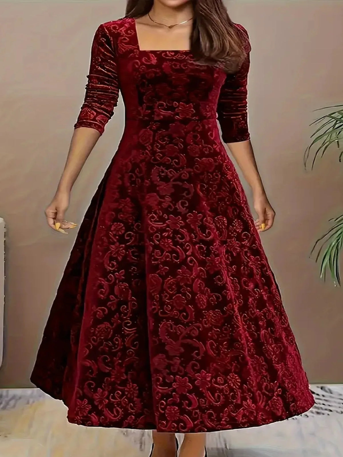 Bryn  | Women's Elegant Christmas Dress - Size:S;Color:Burgundy
