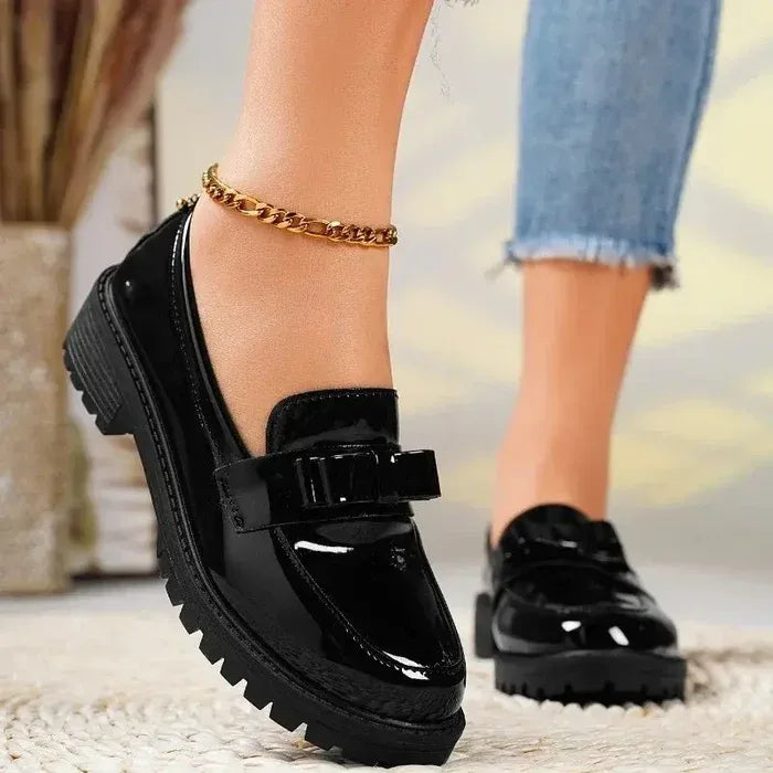 Women's Orthopaedic Loafers Patent Leather Bow Detail black1.webp