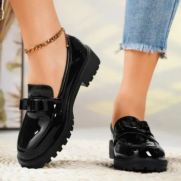 Women's Orthopaedic Loafers Patent Leather Bow Detail black2.webp