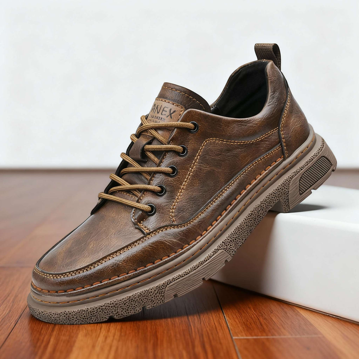 Bennett | Men's Leather Trainers
