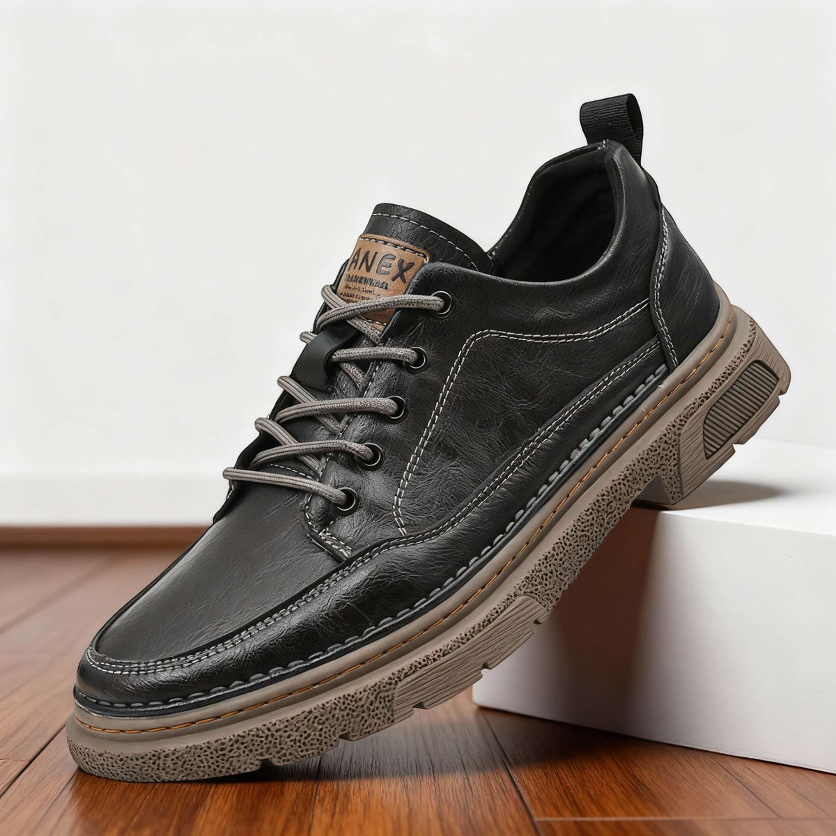 Bennett | Men's Leather Trainers