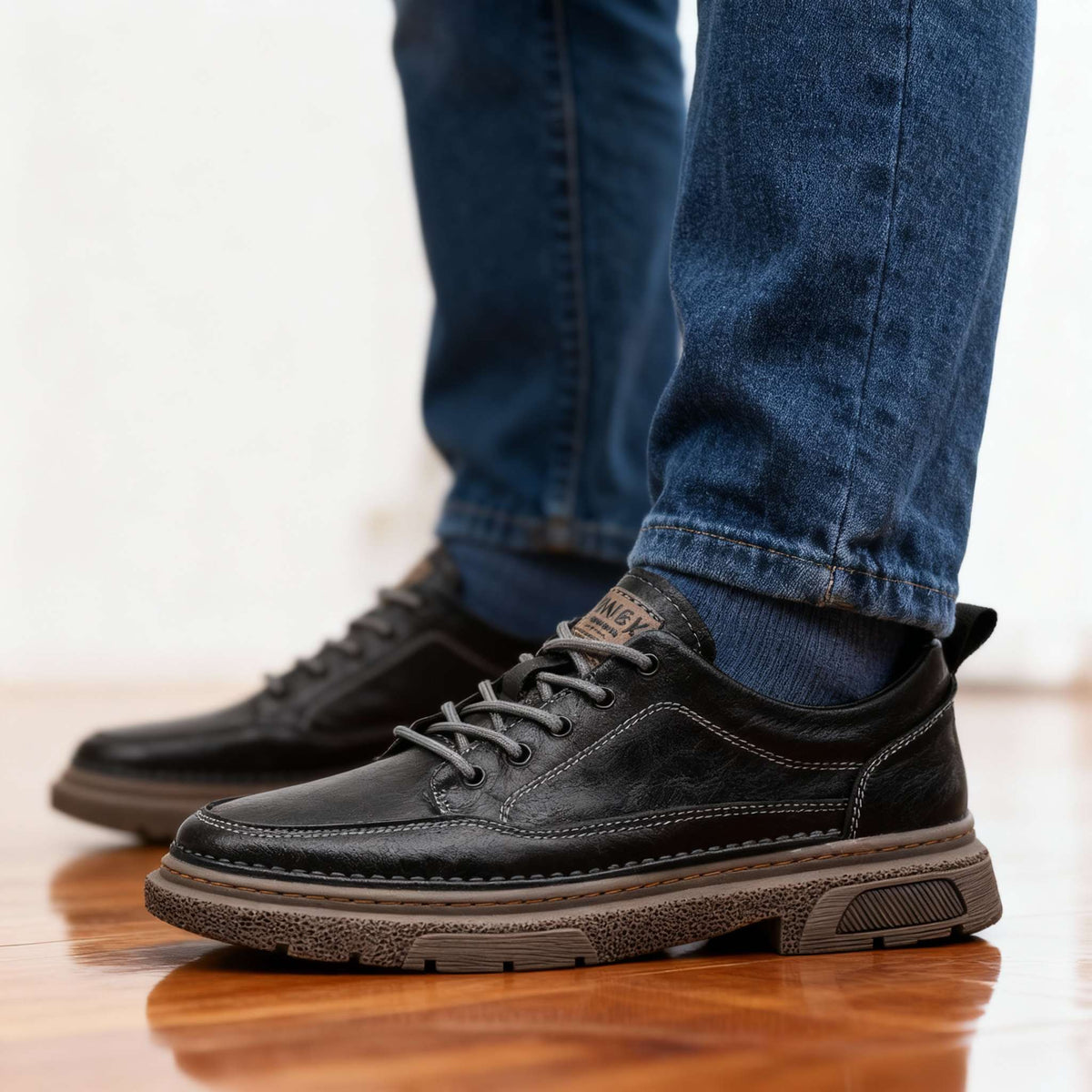 Bennett | Men's Leather Trainers