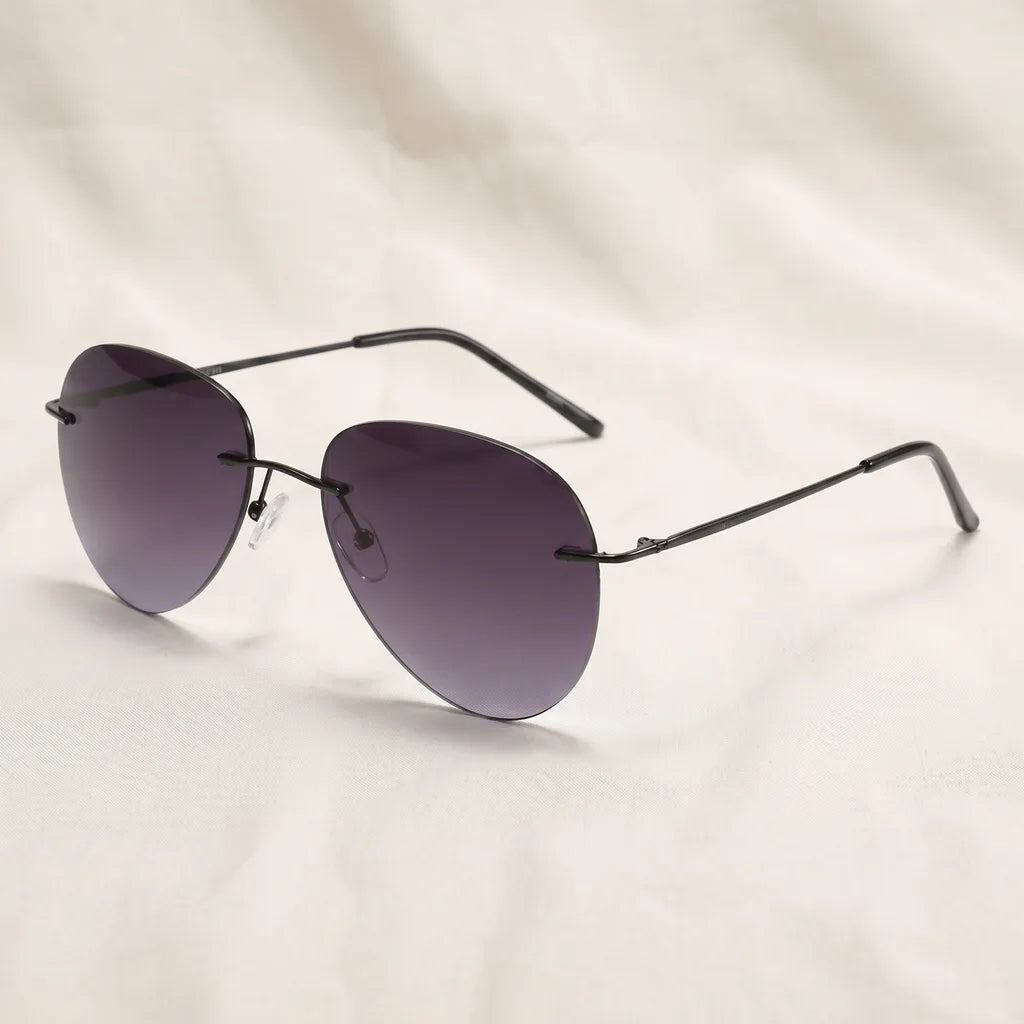 Freya Minimal Shades - Color:Gunmetal Frame Gradient Grey