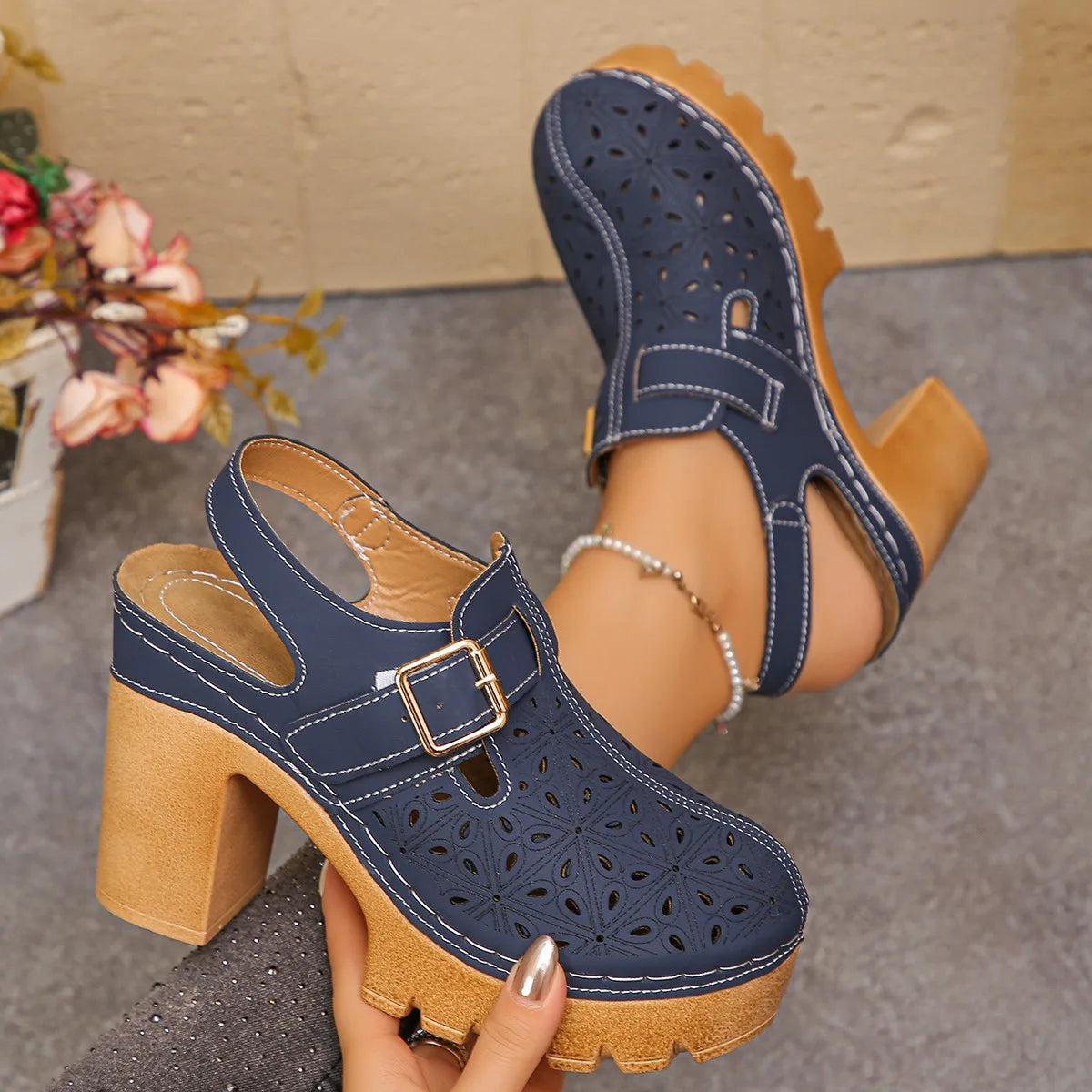 Women's Georgiana | Women's Orthopedic Platform Clogs