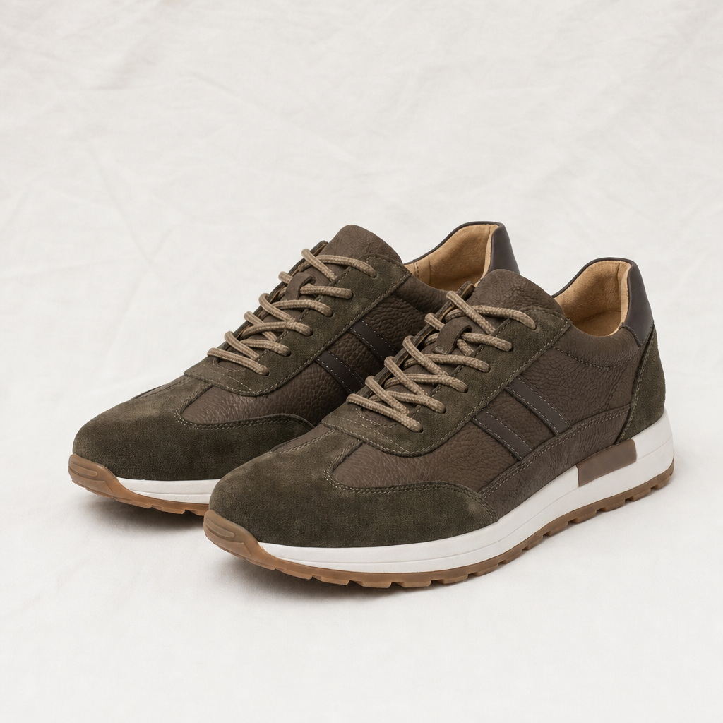 Ian Caye | Mens Leather Low Top Trainers
