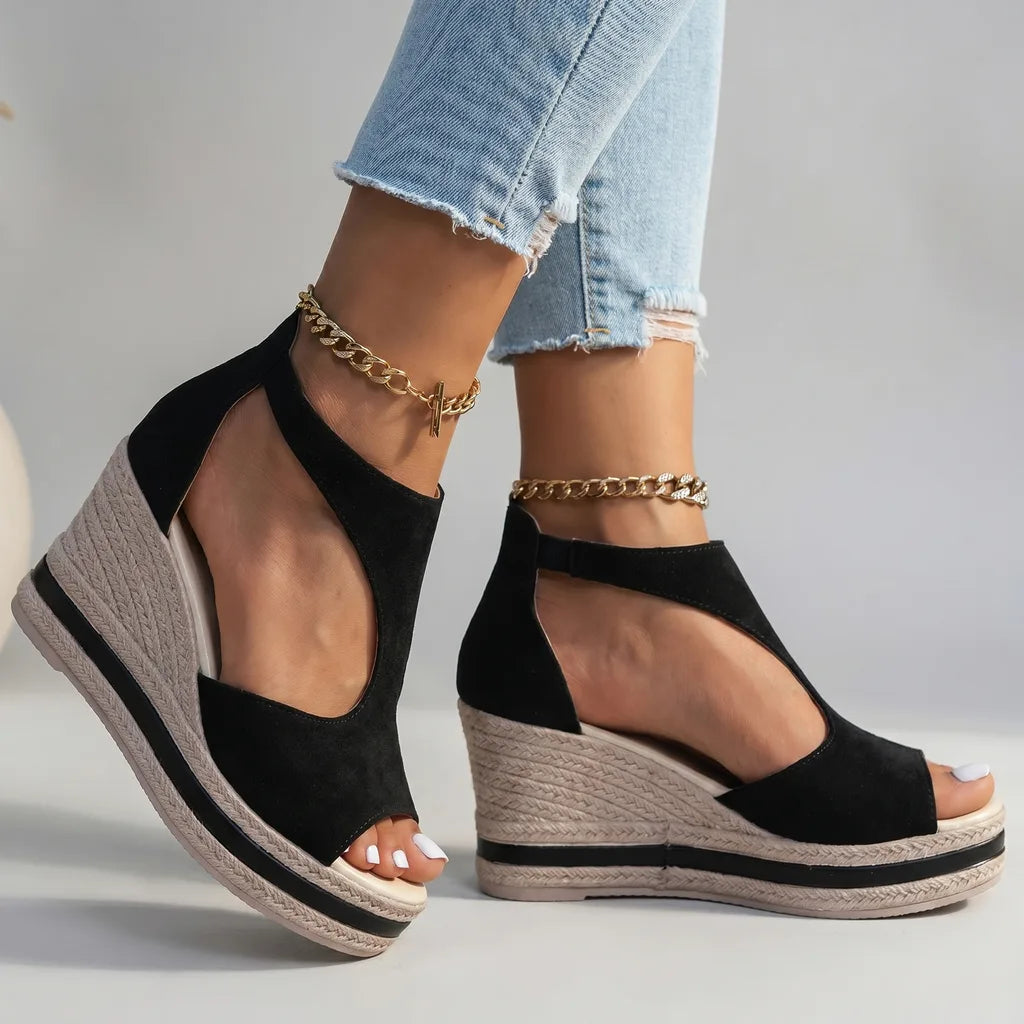 Kimmie Platform Open Toe Sandals - Color:Black;Size:36