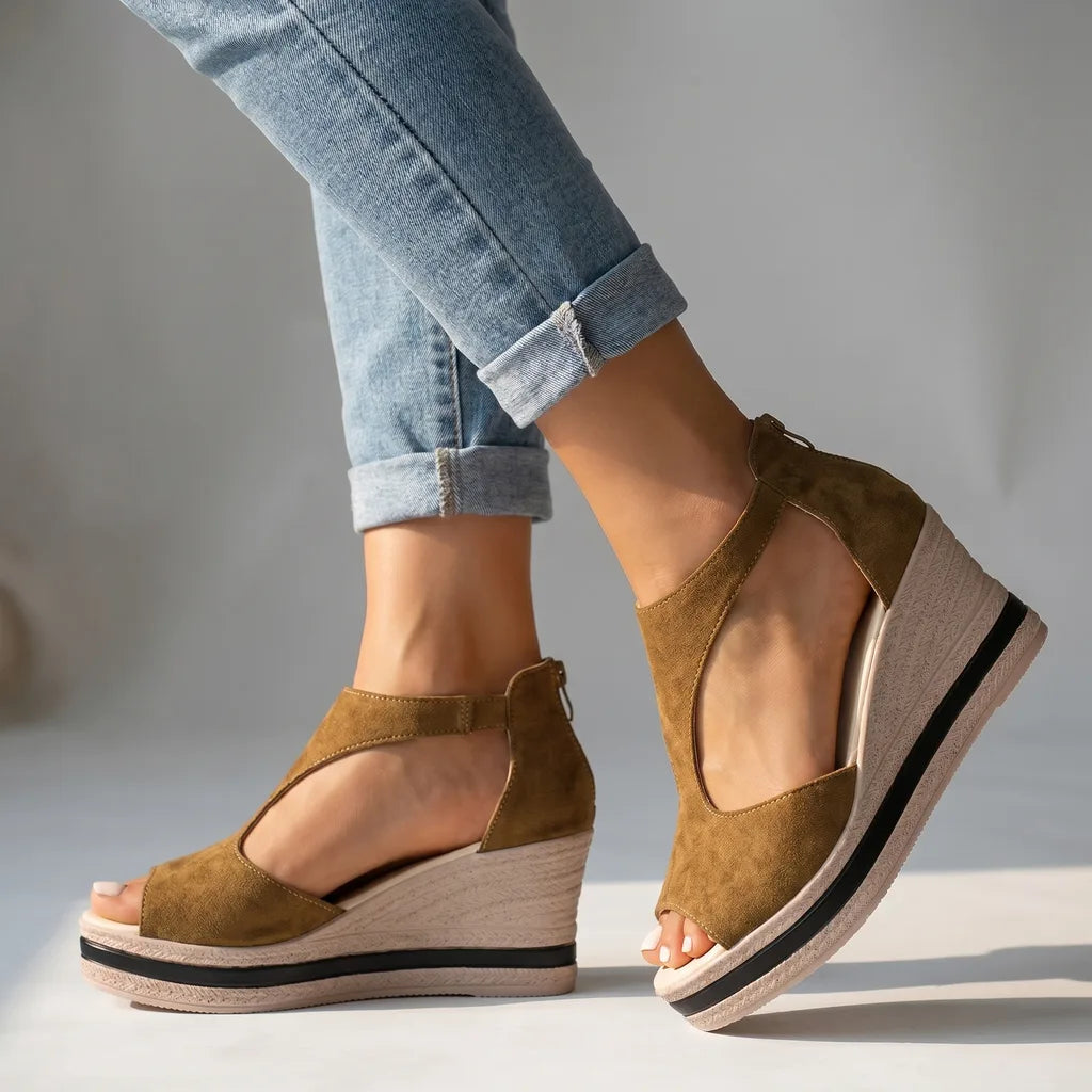 Kimmie Platform Open Toe Sandals - Color:Camel;Size:36