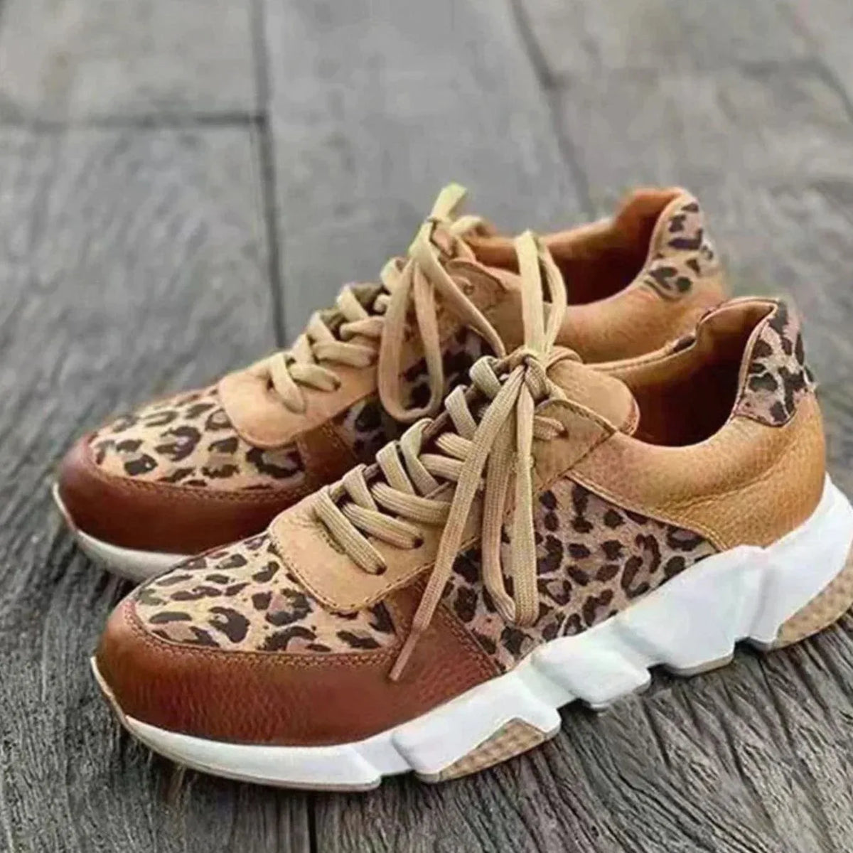 womens sneakers leopard print.webp