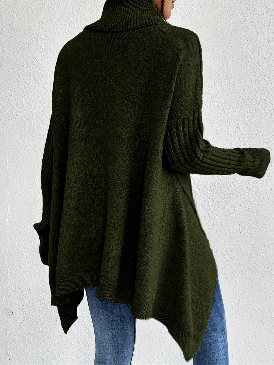 Women's Relaxed Knitted Jumper Green2.webp
