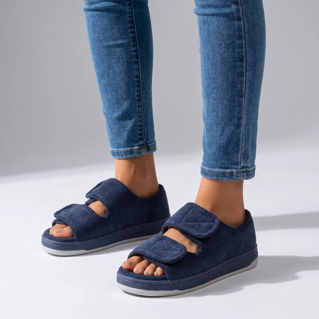 Renfrew Orthopedic Slippers - Color:Blue;Size:36