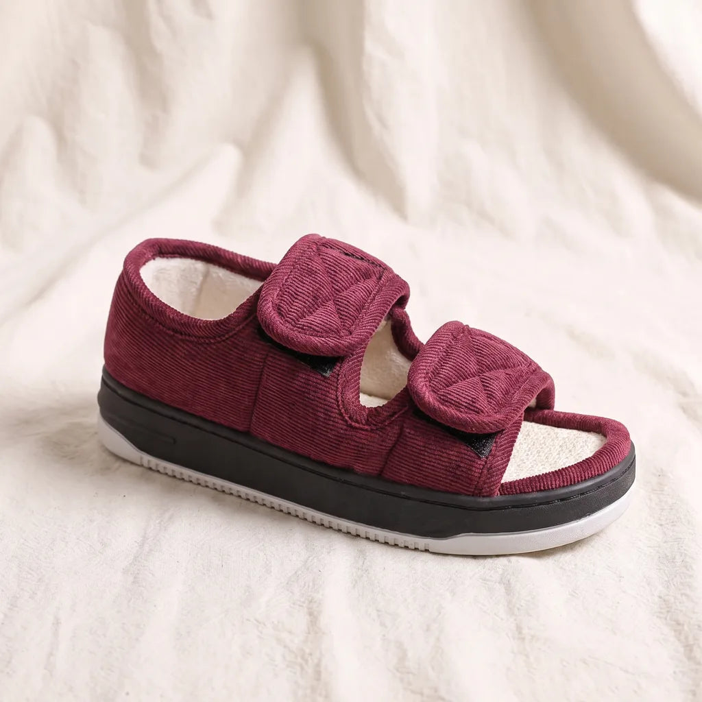 Women's Red Renfrew Open Toe Slippers