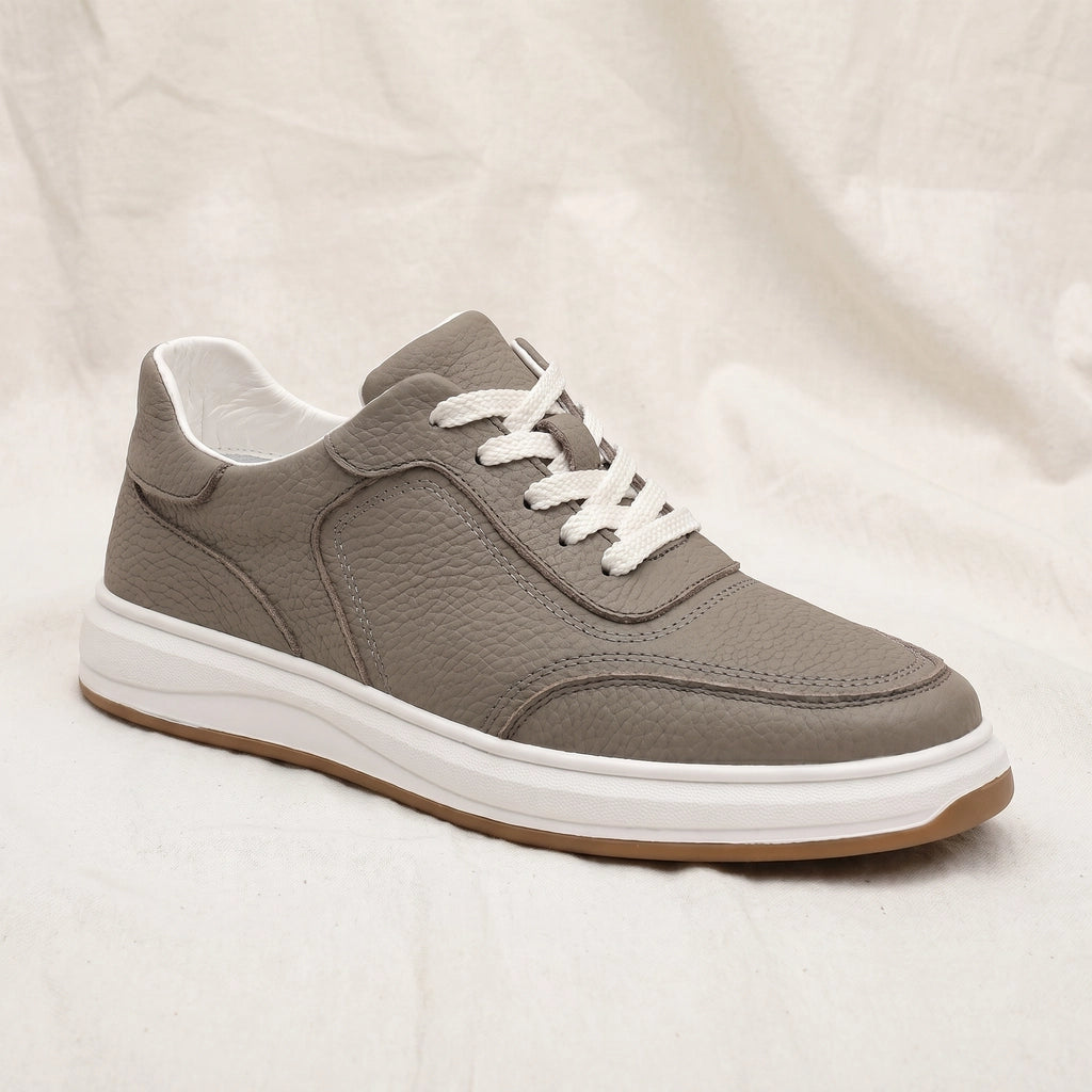 David Leather Low-Top Sneakers - Color:rey Fleece;Size:38